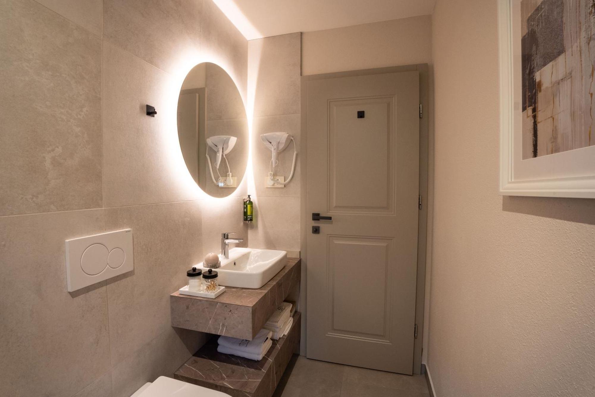 Kalan Boutique Stay Zirovnica Pokój zdjęcie